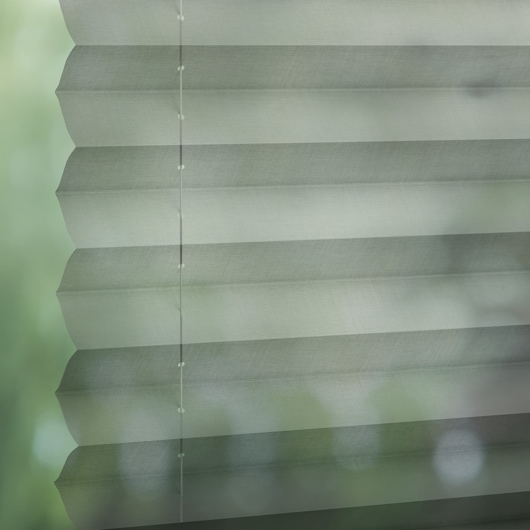 Luna Sheer 1422 Pleated Blind