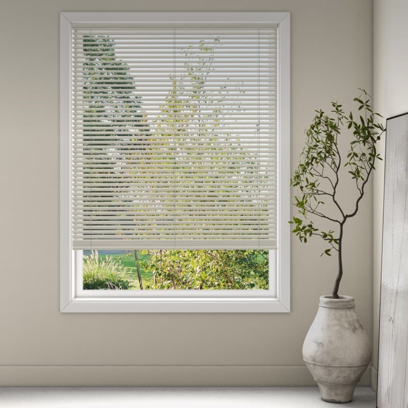 Vintage 8324 Wood Venetians