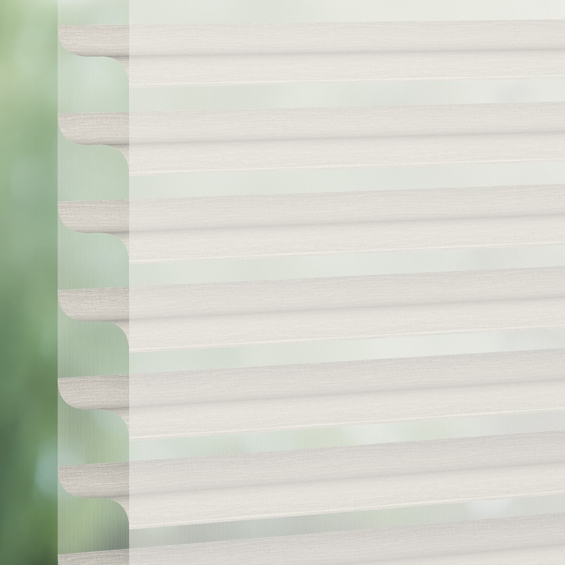 Lumiere 6387 Silhouette® Blinds