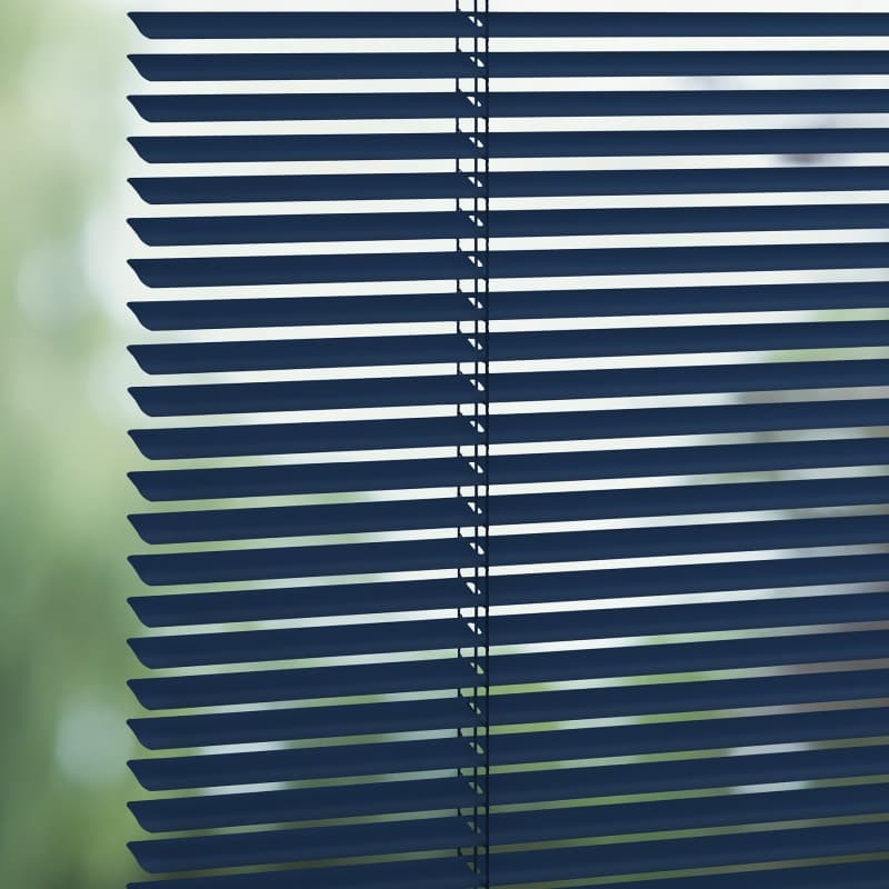 Uni 6009 Metal Venetians