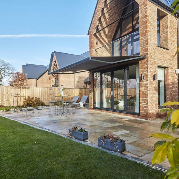 Creating A Comfortable Outdoor Room