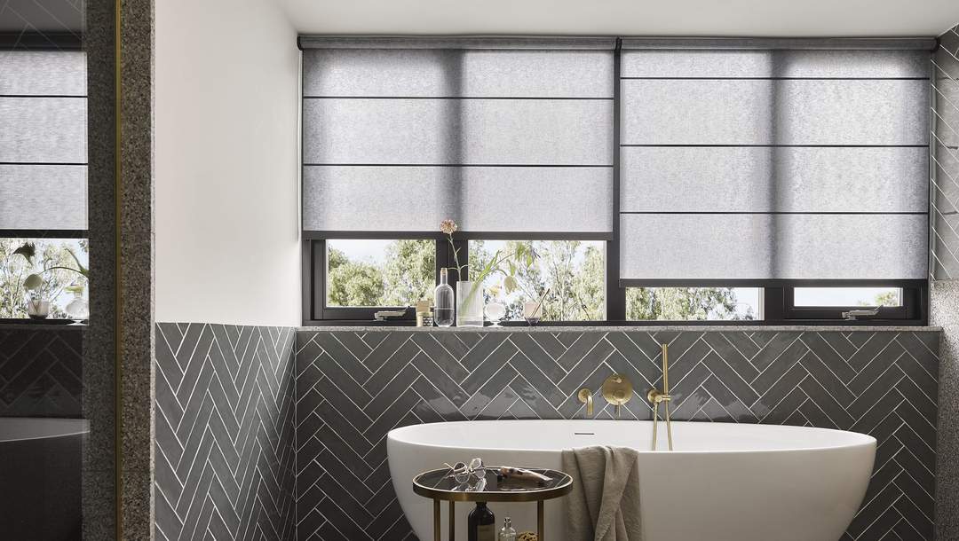 LightLine® Roller Blinds Bathroom