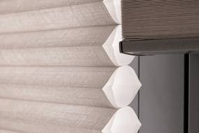 duette luxaflex gardiner conservatory architella wabenplissee udestuen energieffektiva gardin waben breiten
