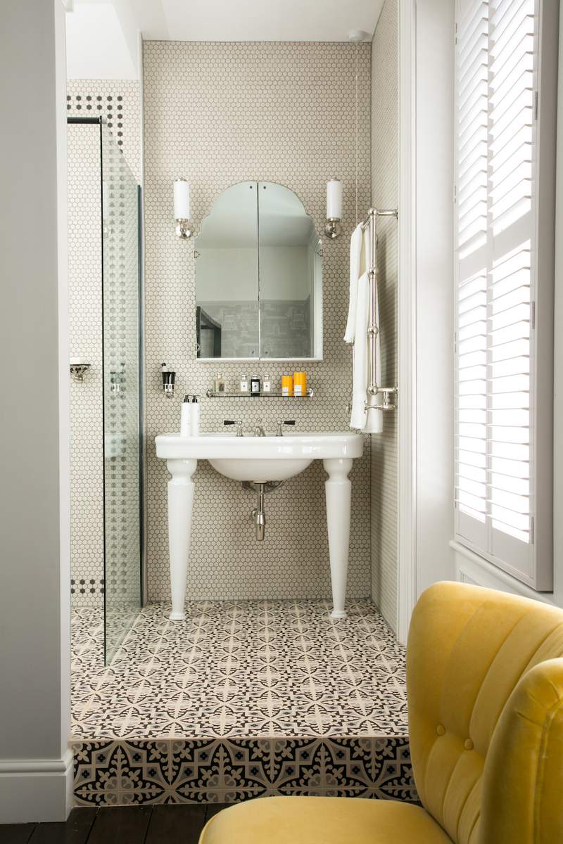 What blinds are best for bathrooms?
