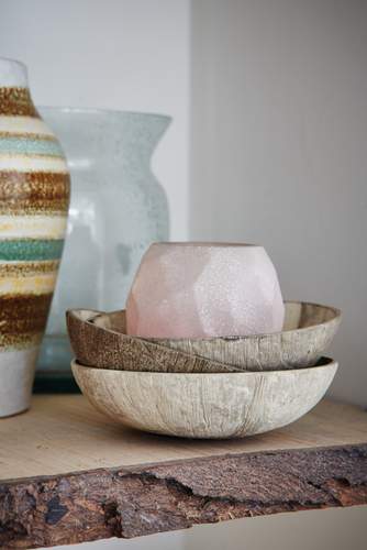 Forget Flowers: How To Decorate With Vases