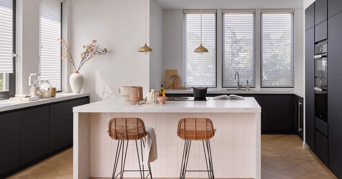 Kitchen Blinds & Shutters. - luxaflex.co.uk