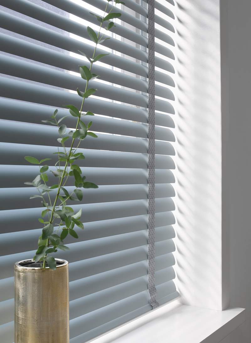Should blinds be turned up or down for privacy?
