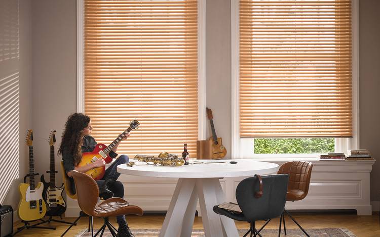 Luxaflex® Venetian blinds