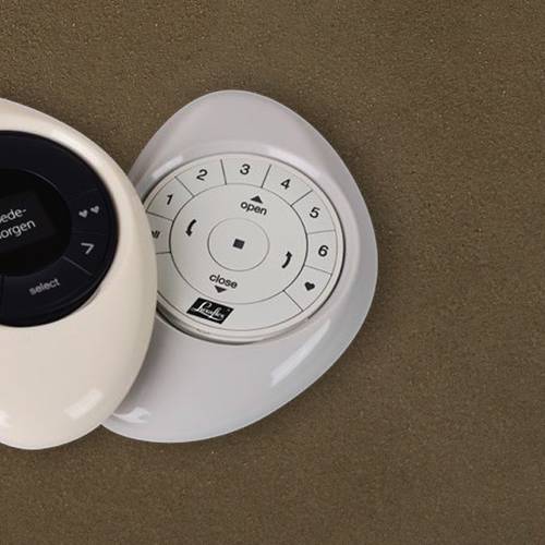 PowerView® Motorisation www.luxaflex.co.uk