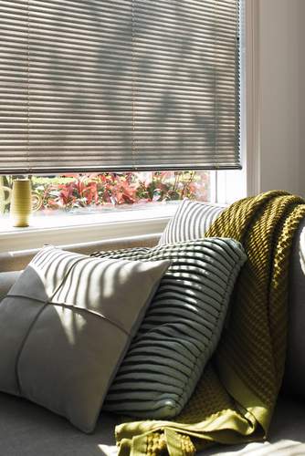 Eight Of The Best Cosy Living Room Ideas For Autumn